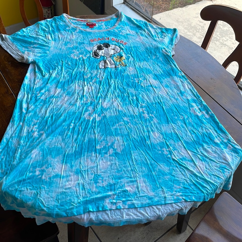 Peanuts Snoopy sleep shirt. Women’s size 1X